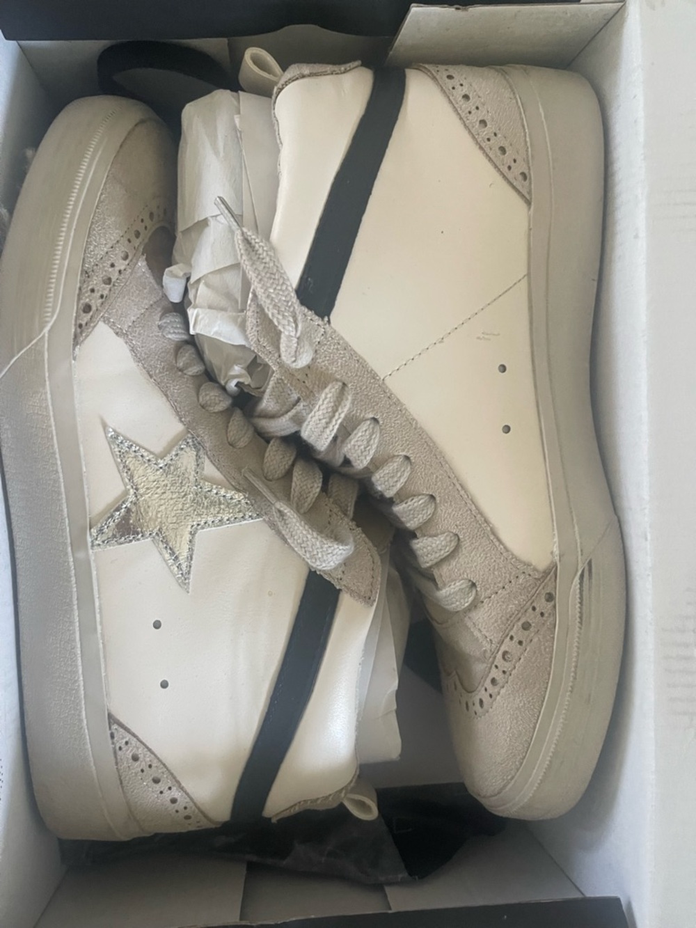 Cute Star Accent High-Top Sneakers